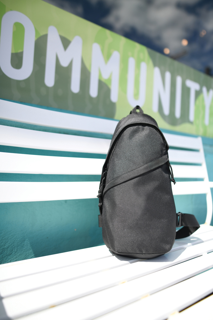 Bolsa bandolera de rPET Renew AWARE™ - Bolsas y Bolsos personalizados - Mochilas corporativas personalizadas - imagen 9