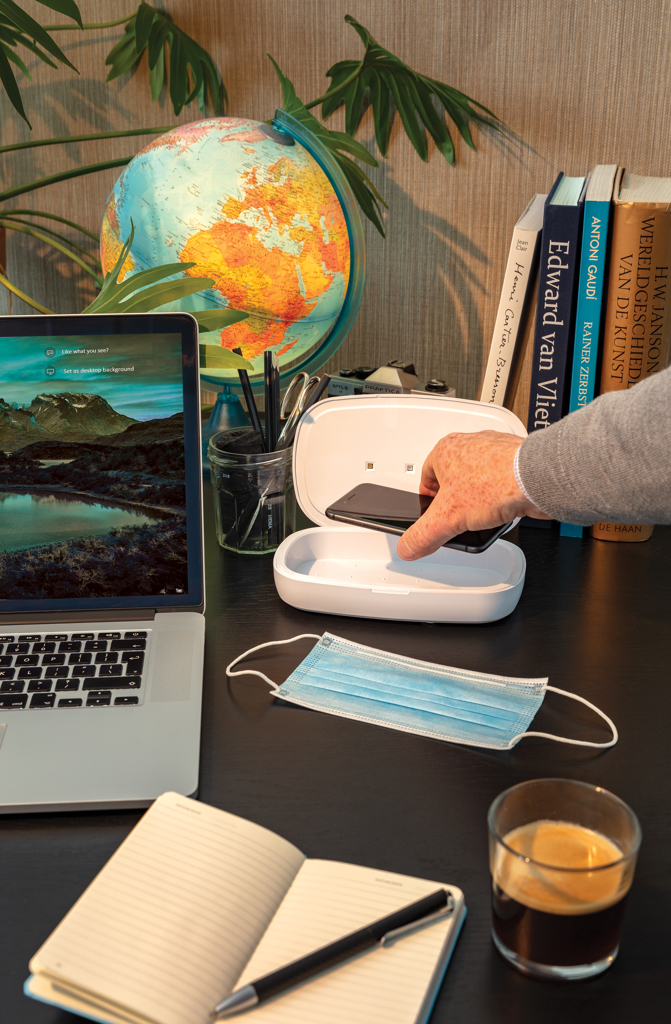 Caja esterilizadora UV-C con cargador inalámbrico de 5W - Oficina - Mochilas corporativas personalizadas - imagen 17