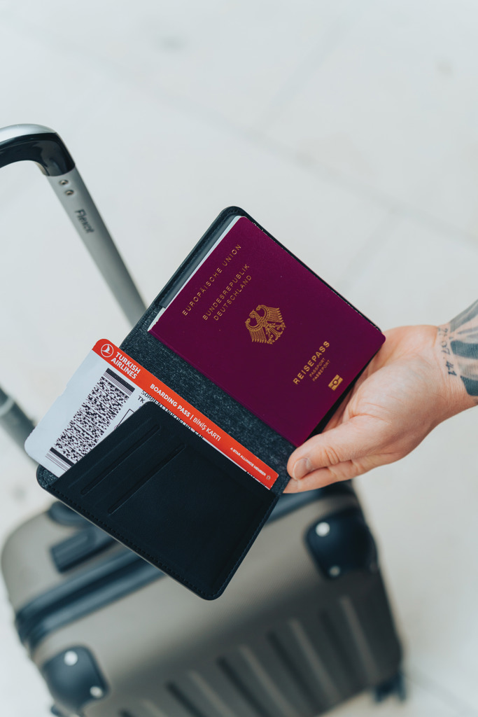 Cartera pasaporte Travelfinder poliéster RCS con localizador - Oficina - Mochilas corporativas personalizadas - imagen 10