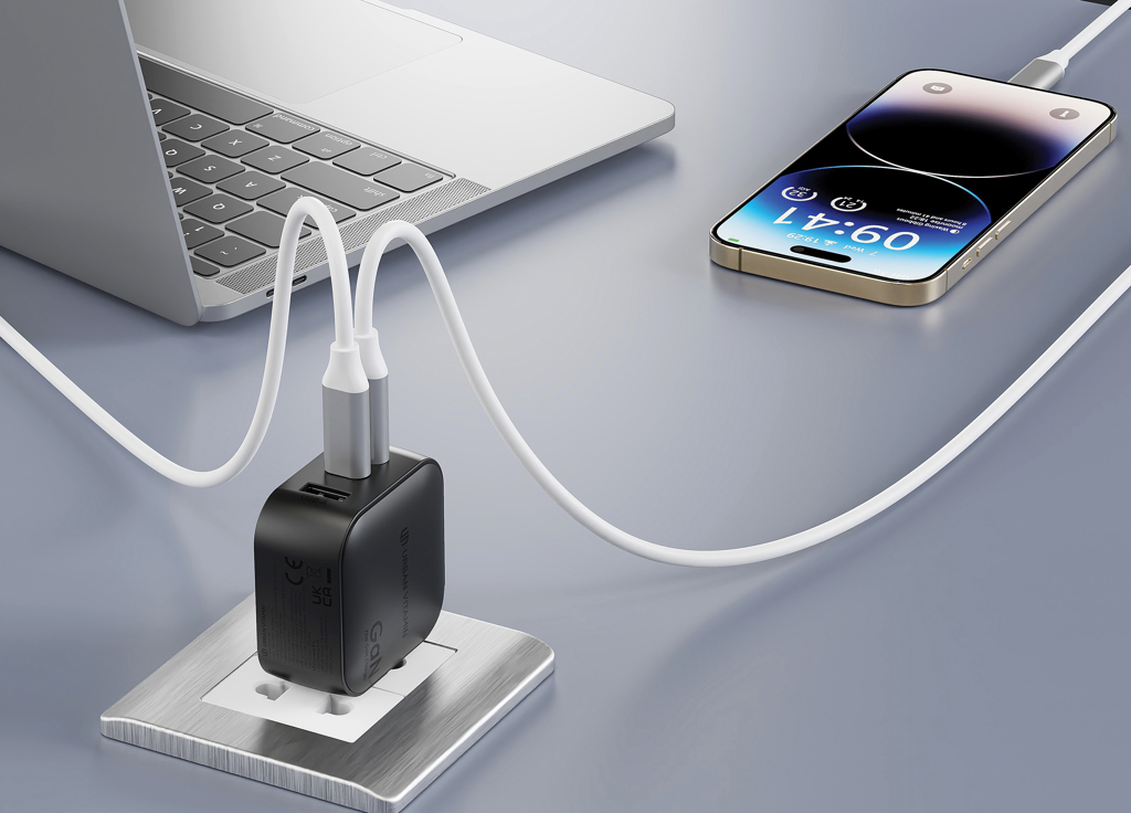 Cargador GAN rplastic RCS 70W Urban Vitamin Santa Cruz - Oficina - Mochilas corporativas personalizadas - imagen 4