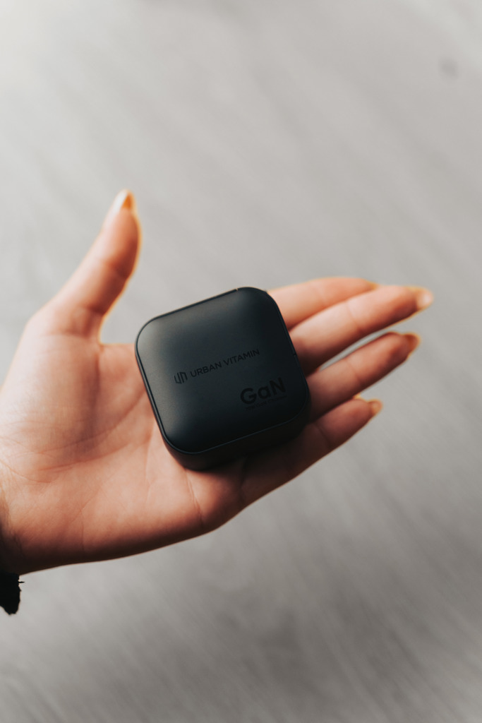 Cargador GAN rplastic RCS 70W Urban Vitamin Santa Cruz - Oficina - Mochilas corporativas personalizadas - imagen 10