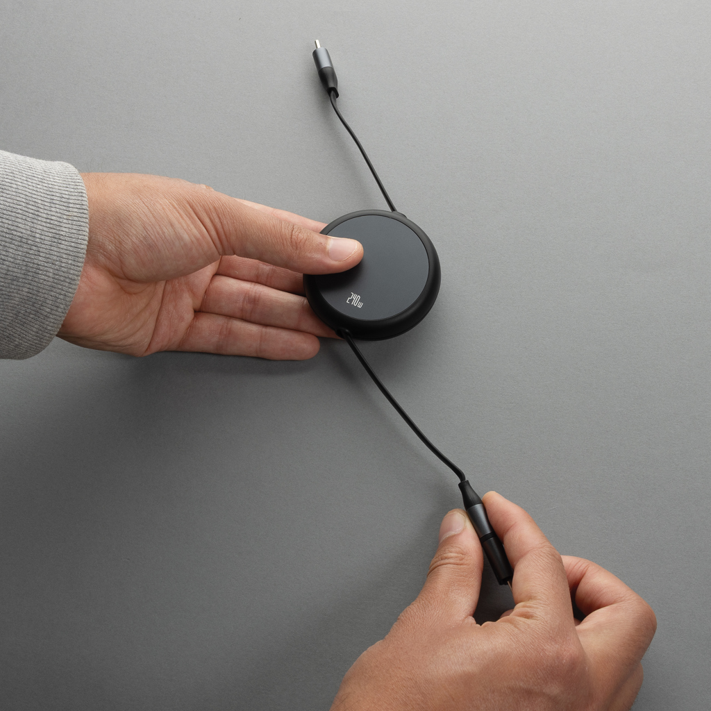 Cable retráctil 2 en 1 aluminio reciclado Terra RCS  240W - Oficina - Mochilas corporativas personalizadas - imagen 13