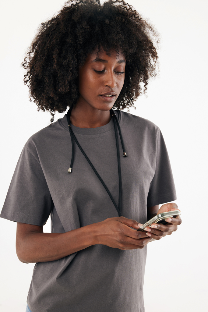 Correa ajustable teléfono CarryLoop RCS PET reciclado - Oficina - Mochilas corporativas personalizadas - imagen 8