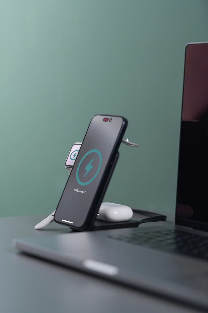 Cargador magnético 3 en 1 RCS Urban Vitamin Arcadia 15W - Oficina - Mochilas corporativas personalizadas - imagen 17