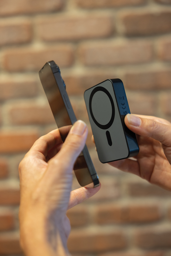 Batería magnética plástico reciclado Amporia RCS 10.000 mAh - Viaje - Mochilas corporativas personalizadas - imagen 8