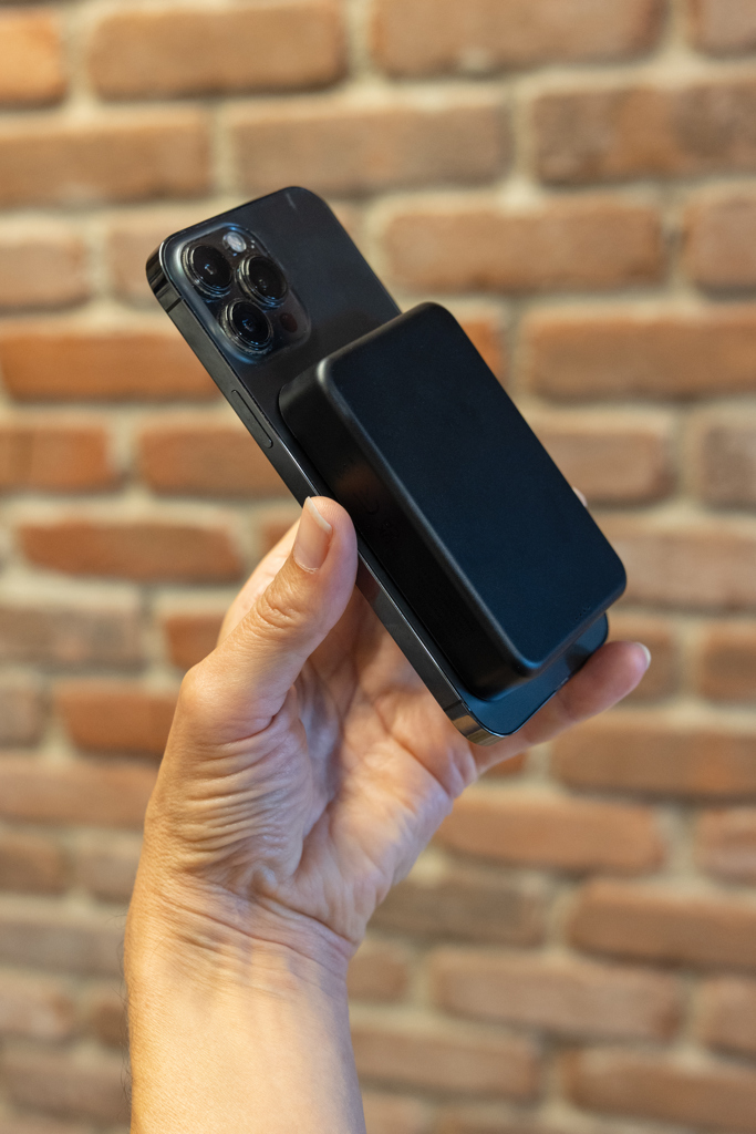 Batería magnética plástico reciclado Amporia RCS 10.000 mAh - Viaje - Mochilas corporativas personalizadas - imagen 9