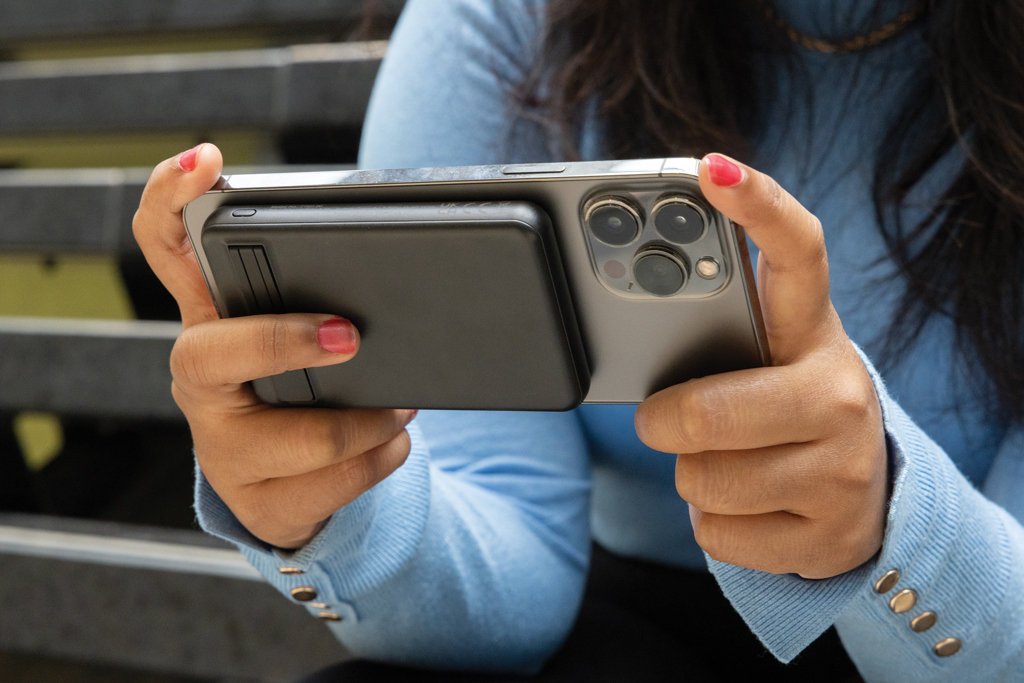 Powerbank magnético bambú Zen RCS de RPET 5.000 mAh - Viaje - Mochilas corporativas personalizadas - imagen 11