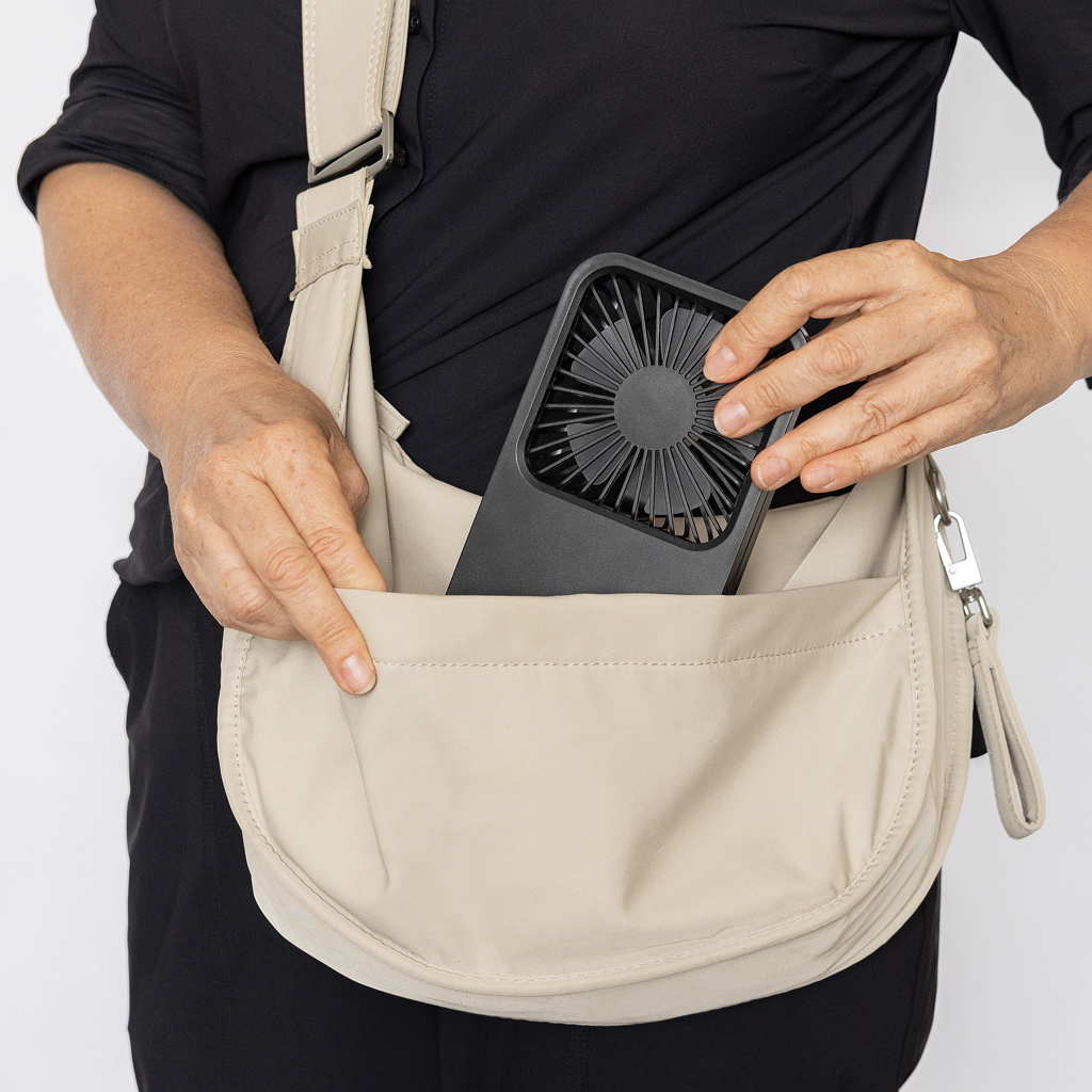 Ventilador escritorio recargable plástico reciclado Aervina - Oficina - Mochilas corporativas personalizadas - imagen 10