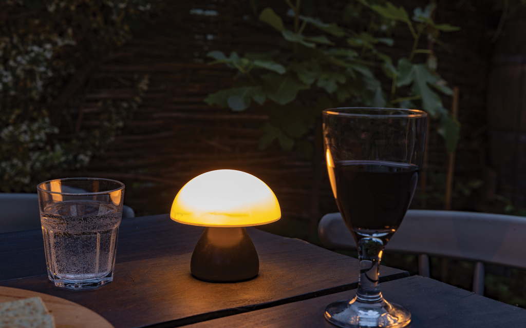 Lámpara mesa Luming recargable USB reciclado RCS - Oficina - Mochilas corporativas personalizadas - imagen 8