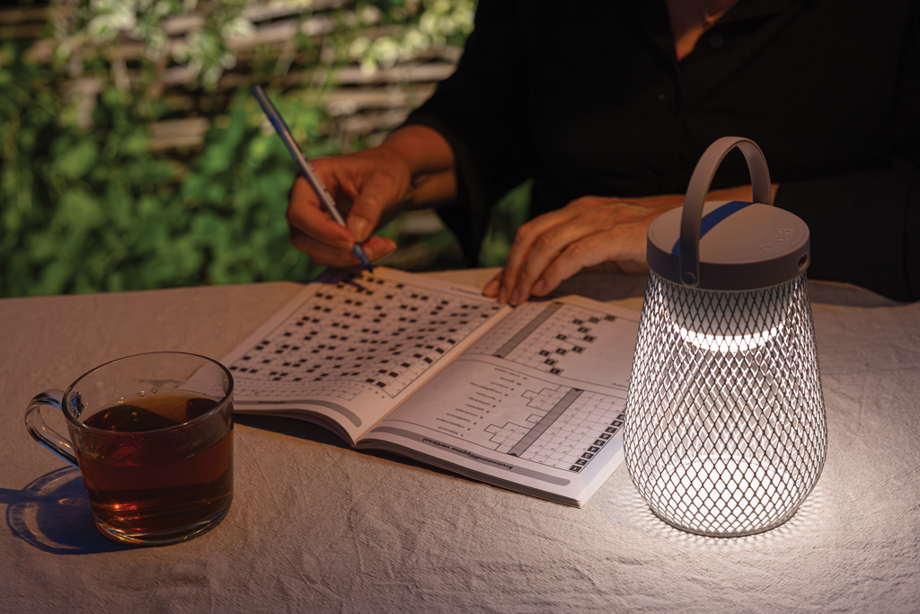 Lámpara de mesa Aurora recargable USB plástico reciclado RCS - Oficina - Mochilas corporativas personalizadas - imagen 7