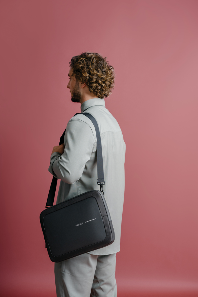 Maletín ordenador 16¨ XD Design - Maletines de ordenador portátil personalizados - Mochilas corporativas personalizadas - imagen 23