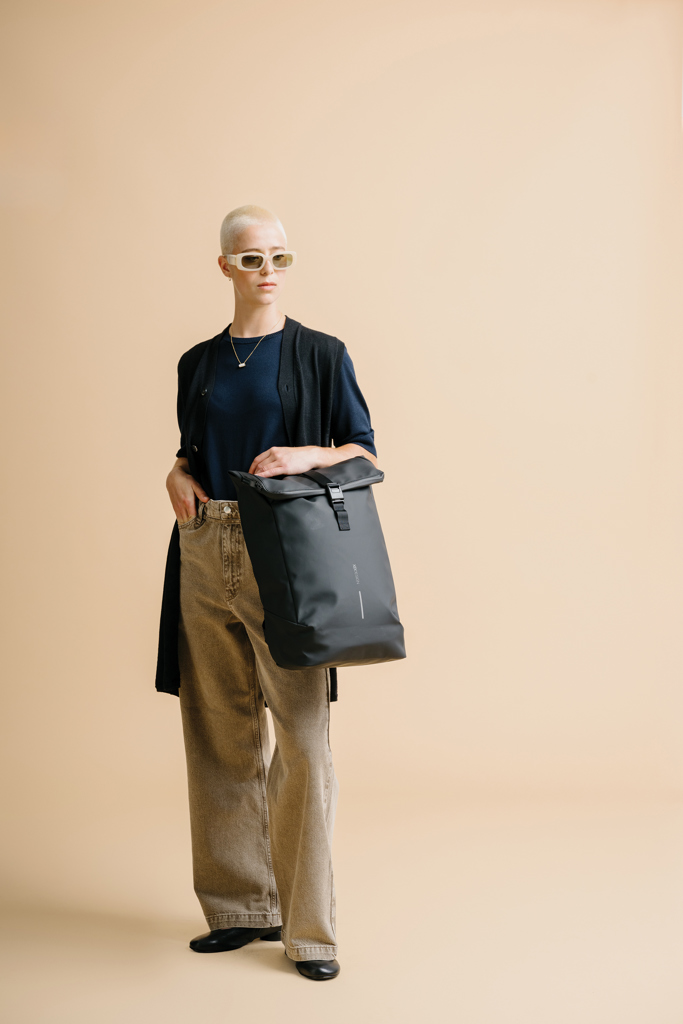 Mochila urbana resistente al agua con solapa - Mochilas personalizadas - Mochilas corporativas personalizadas - imagen 41