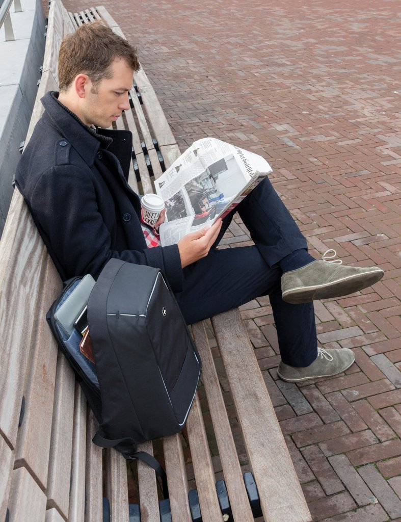 Mochila para portátil de 15,6" antirrobo Swiss Peak AWARE™ - Mochilas personalizadas - Mochilas corporativas personalizadas - imagen 15