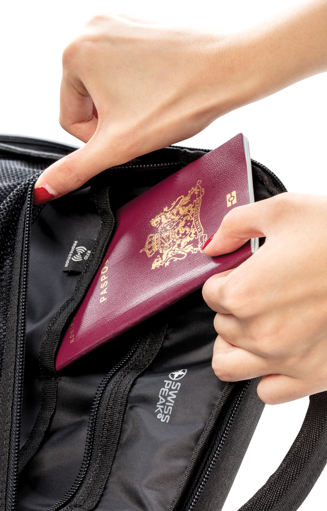 Mochila XXL viaje fin de semana Swiss Peak AWARE™ - Mochilas personalizadas - Mochilas corporativas personalizadas - imagen 10