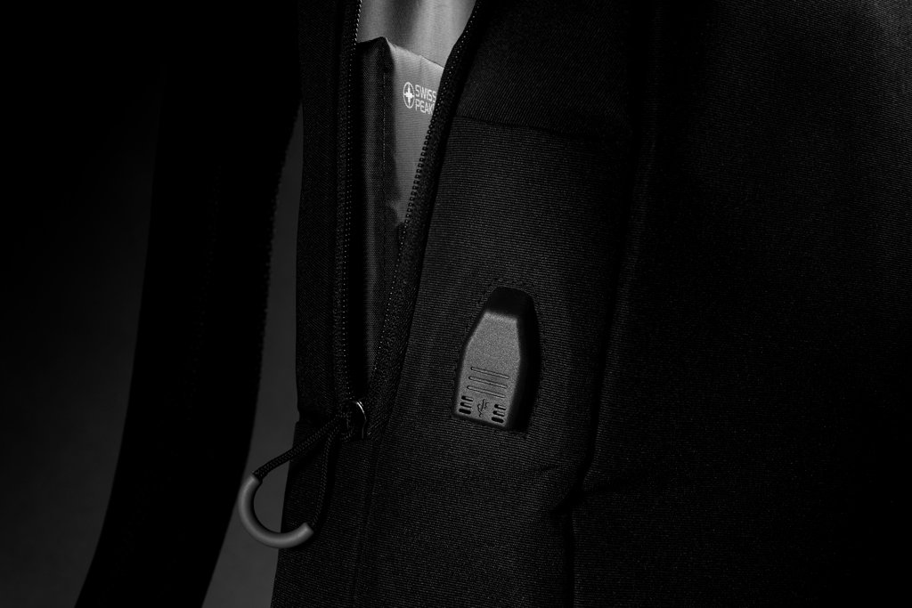 Mochila para portátil Swiss Peak AWARE™ RFID y USB A - Mochilas personalizadas - Mochilas corporativas personalizadas - imagen 13