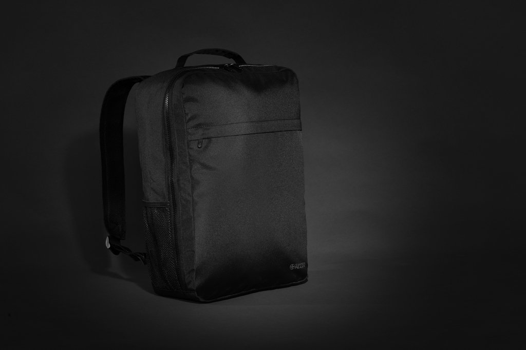 Mochila para portátil 15" Swiss Peak Aware™ RPET Essential - Mochilas personalizadas - Mochilas corporativas personalizadas - imagen 11