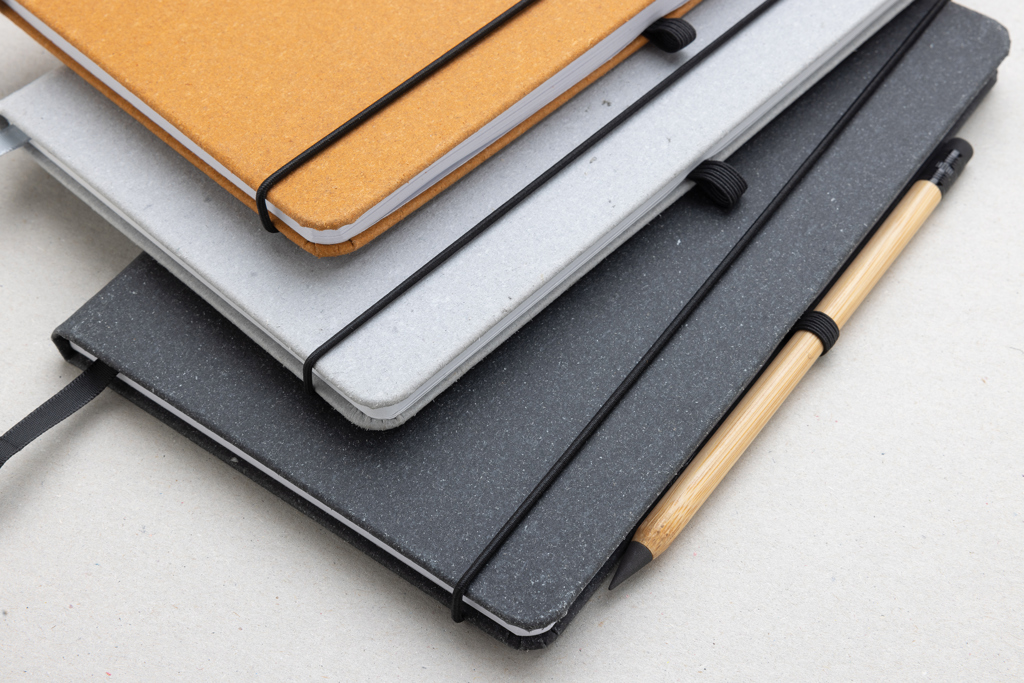 Libreta A5 de cuero reciclado GRS de tapa dura - Oficina - Mochilas Corporativas Personalizadas - imagen 11