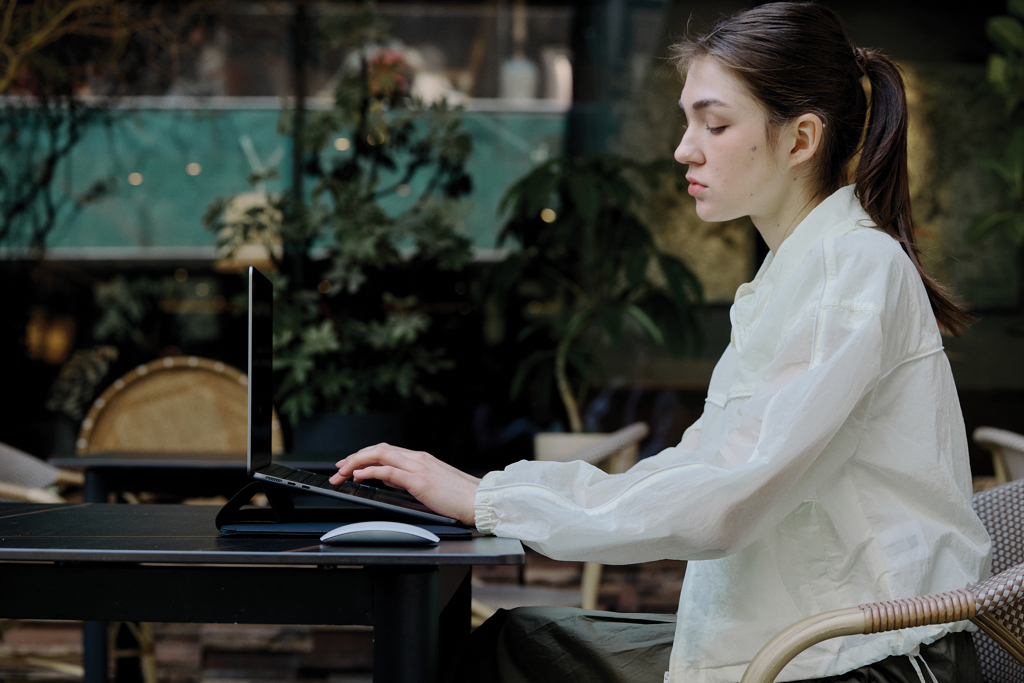 Funda oficina ordenador 14¨ XD Design - Fundas y maletines personalizadas - Mochilas corporativas personalizadas - imagen 4