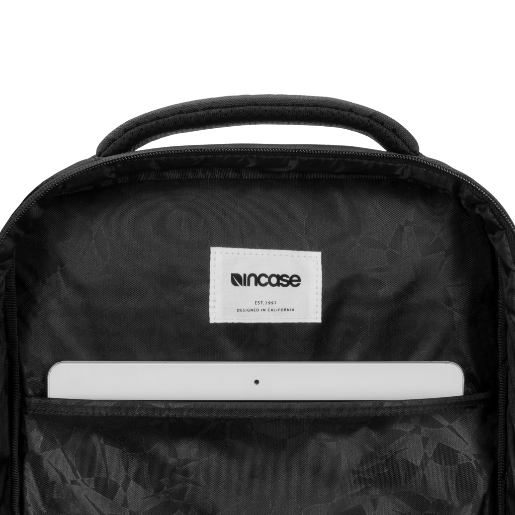 Funda fina Incase ICON - Novedades - Mochilas Corporativas Personalizadas - imagen 14