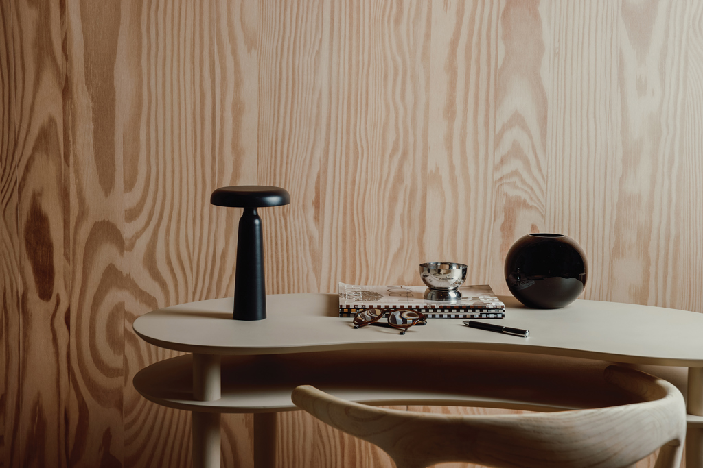 Lámpara de mesa VINGA Avery RCS - Oficina - Mochilas corporativas personalizadas - imagen 7