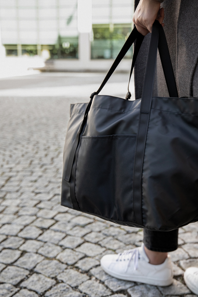 Bolsa maxi VINGA Livorno poliéster reciclado GRS - Bolsos de trabajo personalizados - Mochilas corporativas personalizadas - imagen 8